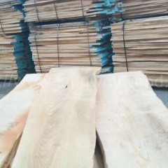Kingwaywood European ash board FSC, AB grade high-quality plate 30mm below the thickness of China's major ports more than 30mm for direct supply to Vietnam wholesale