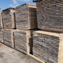 German kingwaywood industry European oak white oak timber board 25mmABC unedged lumber white oak solid wood board raw material wood wholesale